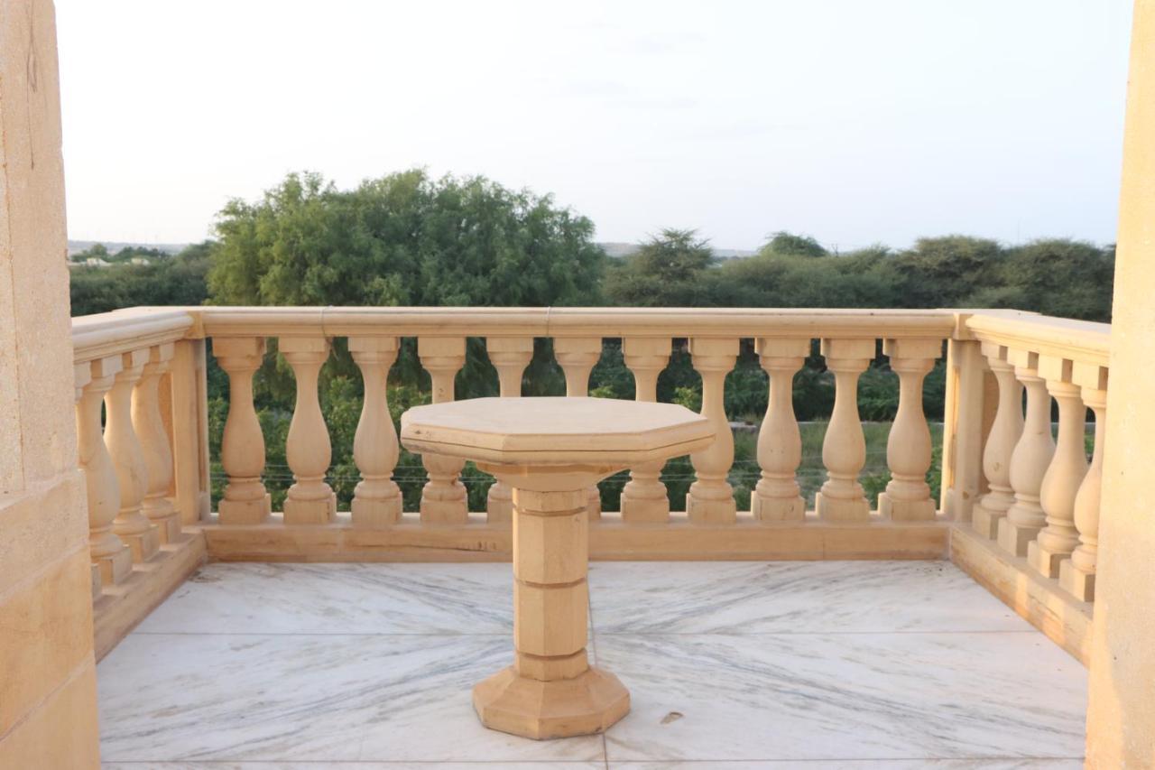 Hotel Marwar Palace ไจซัลเมอร์ ภายนอก รูปภาพ